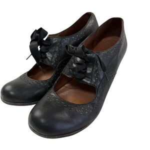 Naya Jada Mary Jane Pumps Black Leather Satin Laces Wooden Heel Shoes Size 8M US